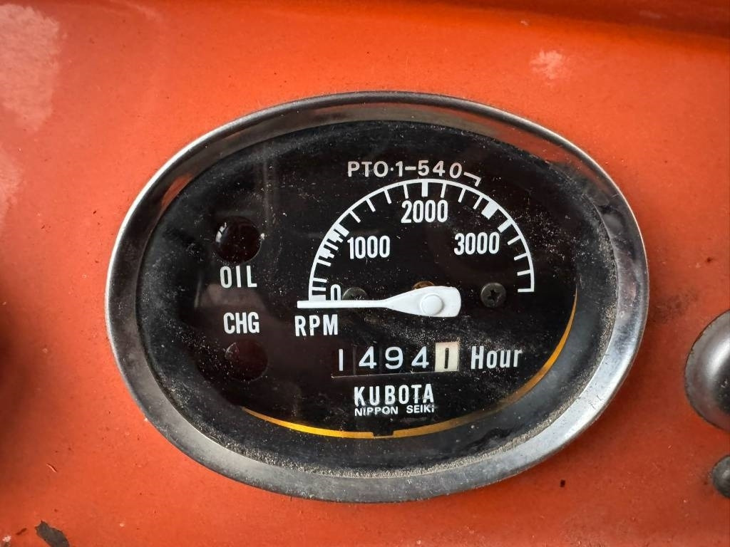 Leasing de Kubota L245 DT ETUKUORMAAJALLA  Kubota L245 DT ETUKUORMAAJALLA: foto 11