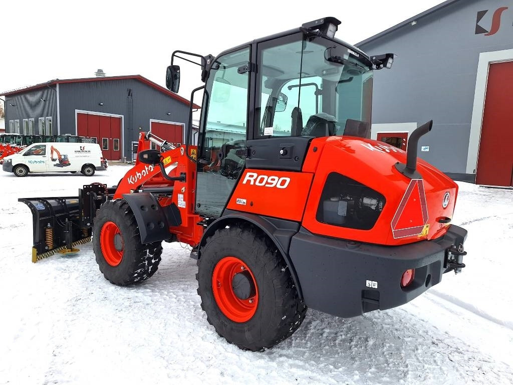 Kubota R090 TALVIPAKETILLA - Pá carregadora de rodas: foto 3 Kubota R090 TALVIPAKETILLA - Pá carregadora de rodas: foto 3