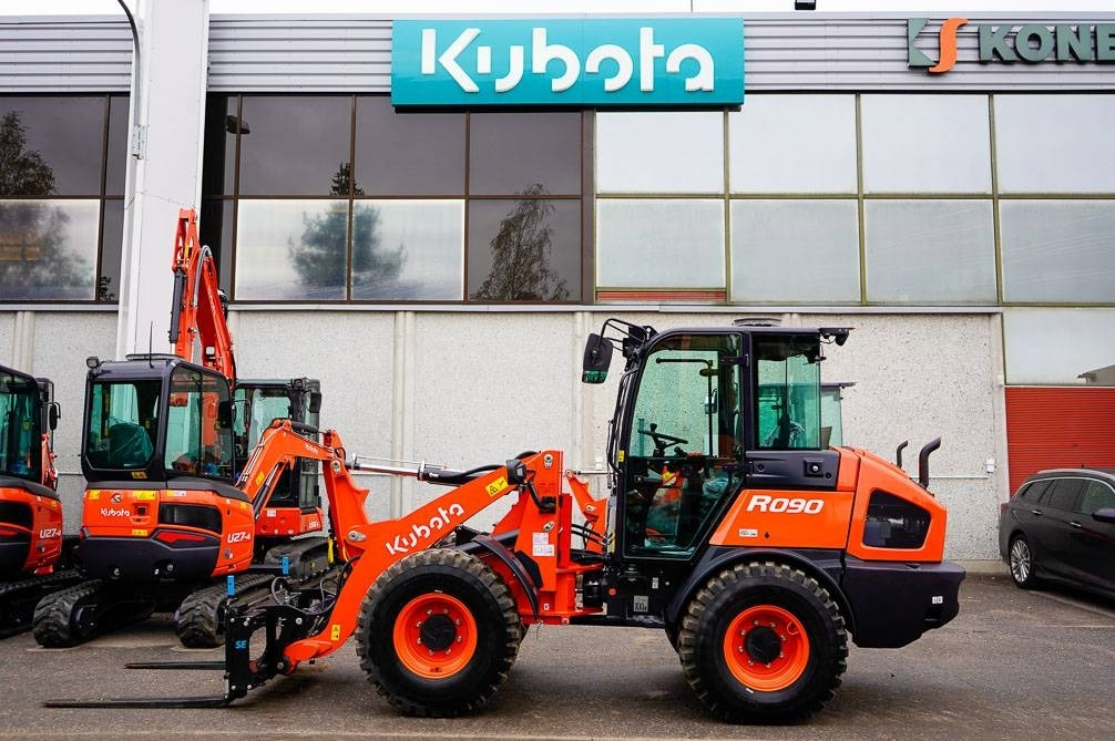 Kubota R090 VARUSTELTU - Pá carregadora de rodas: foto 1 Kubota R090 VARUSTELTU - Pá carregadora de rodas: foto 1