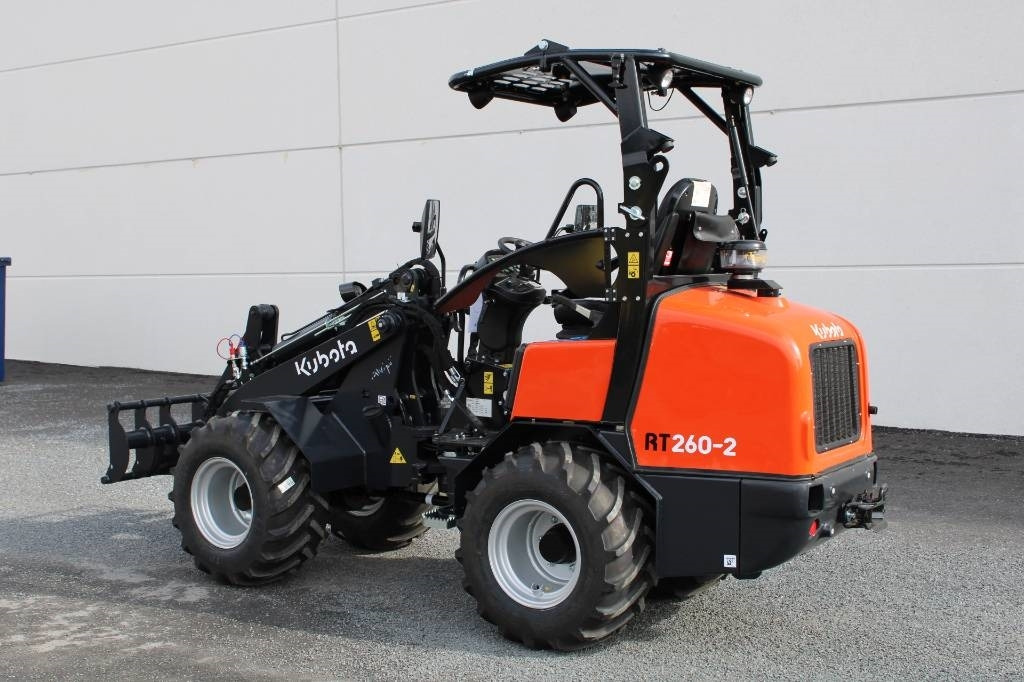 Kubota RT260-2 KATOKSELLA! UUSI - Carregadora articulada: foto 2 Kubota RT260-2 KATOKSELLA! UUSI - Carregadora articulada: foto 2