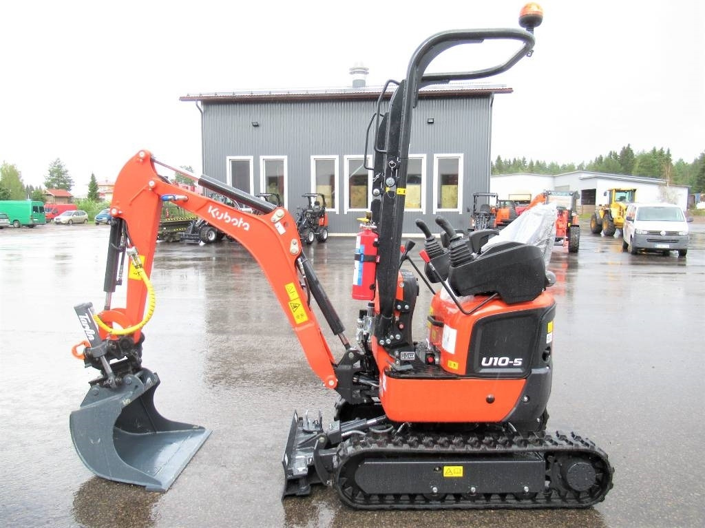 Kubota U10-5 ERIKOISTARJOUS RAJOITETTU ERÄ - Mini escavadeira: foto 1 Kubota U10-5 ERIKOISTARJOUS RAJOITETTU ERÄ - Mini escavadeira: foto 1