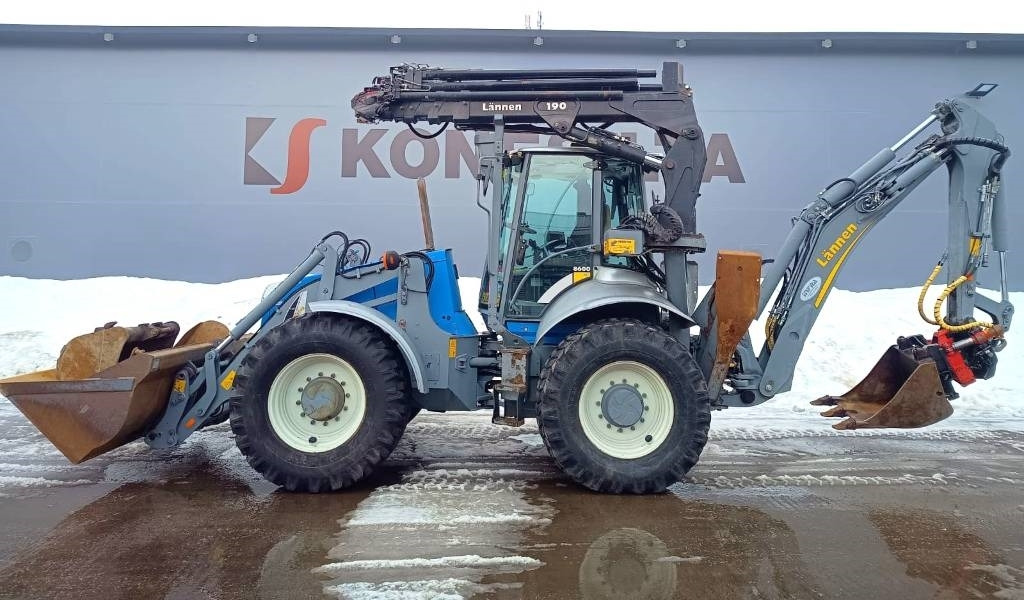 Lännen 8600G NOSTIN, HENKILÖKORI, PYÖRITTÄJÄ YM. - Retroescavadeira: foto 1 Lännen 8600G NOSTIN, HENKILÖKORI, PYÖRITTÄJÄ YM. - Retroescavadeira: foto 1