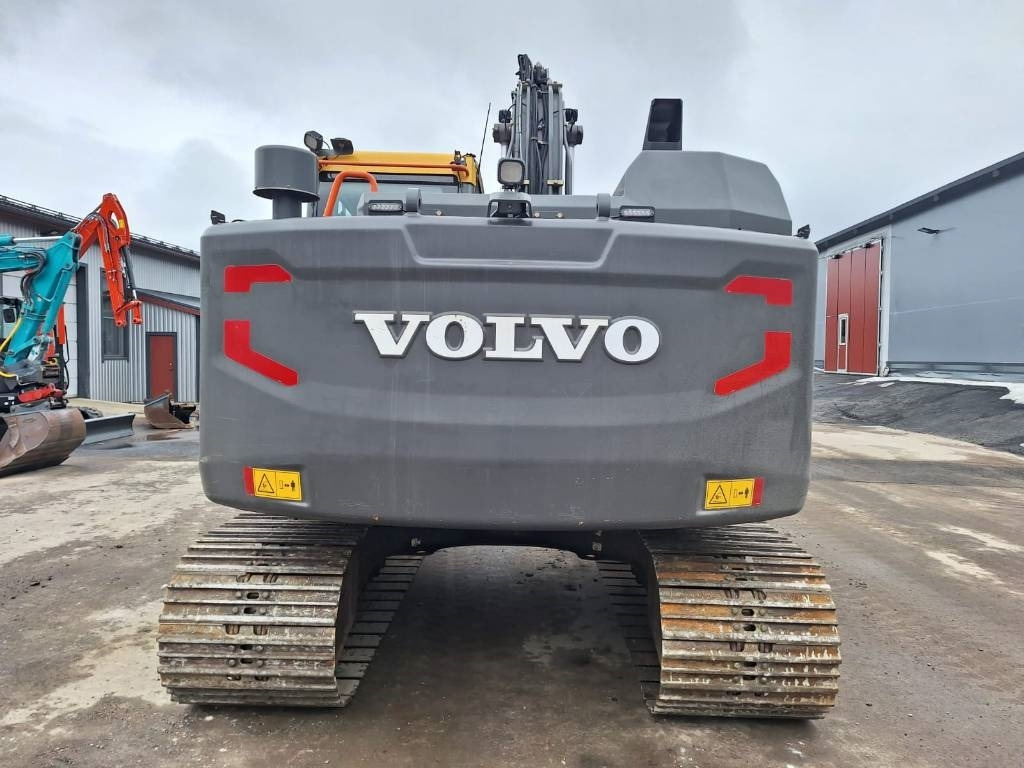 Volvo EC140EL PYÖRITTÄJÄLLÄ - Escavadora de rastos: foto 3 Volvo EC140EL PYÖRITTÄJÄLLÄ - Escavadora de rastos: foto 3
