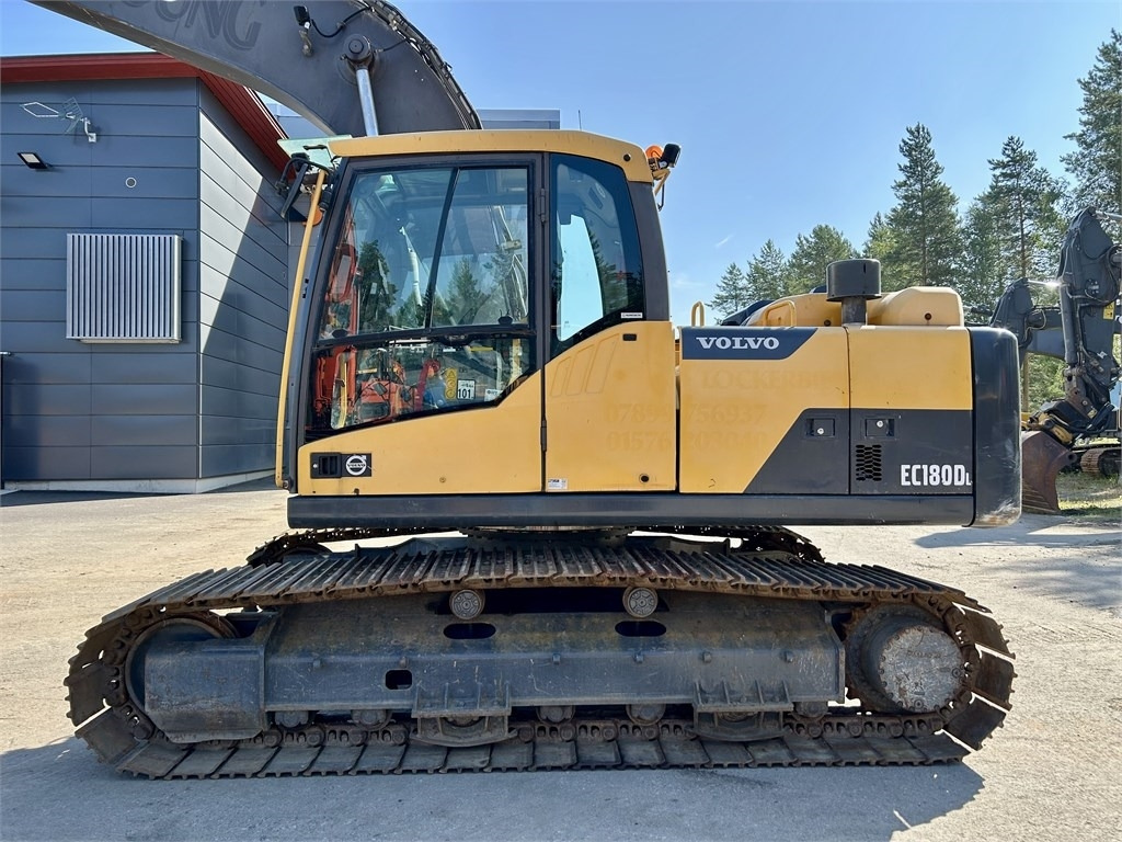 Volvo EC180DL PYÖRITTÄJÄLLÄ - Escavadora de rastos: foto 2 Volvo EC180DL PYÖRITTÄJÄLLÄ - Escavadora de rastos: foto 2