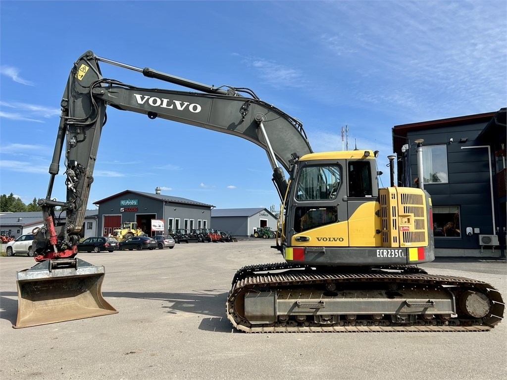 Volvo ECR235CL PYÖRITTÄJÄ, 3D-LAITTEET - Escavadora de rastos: foto 1 Volvo ECR235CL PYÖRITTÄJÄ, 3D-LAITTEET - Escavadora de rastos: foto 1