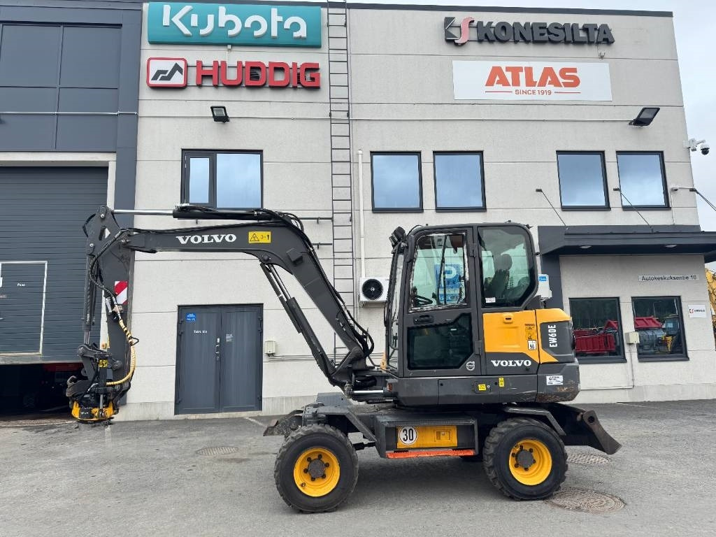 Volvo EW 60 E - Escavadeira de rodas: foto 1 Volvo EW 60 E - Escavadeira de rodas: foto 1