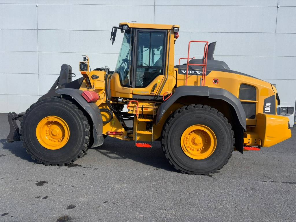 Volvo L 110 H - Pá carregadora de rodas: foto 1 Volvo L 110 H - Pá carregadora de rodas: foto 1