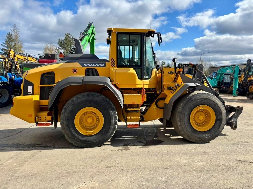 Volvo L110H VIPUOHJAUS YM. - Pá carregadora de rodas: foto 3 Volvo L110H VIPUOHJAUS YM. - Pá carregadora de rodas: foto 3