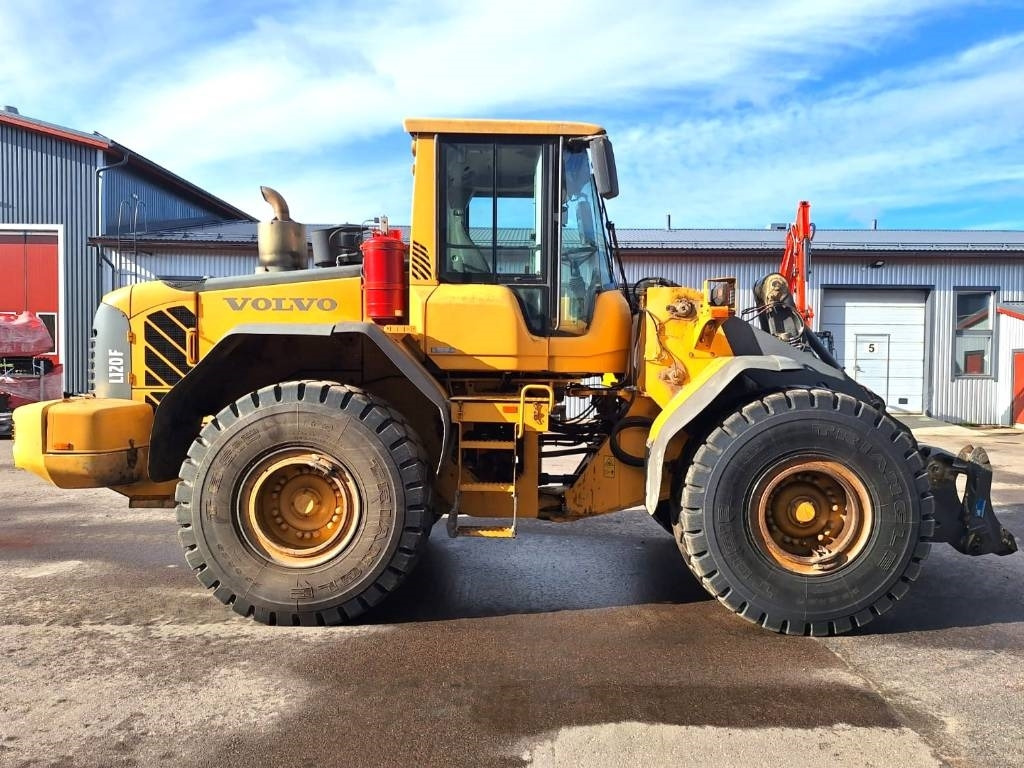 Volvo L120F VIPUOHJAUS - Pá carregadora de rodas: foto 5 Volvo L120F VIPUOHJAUS - Pá carregadora de rodas: foto 5