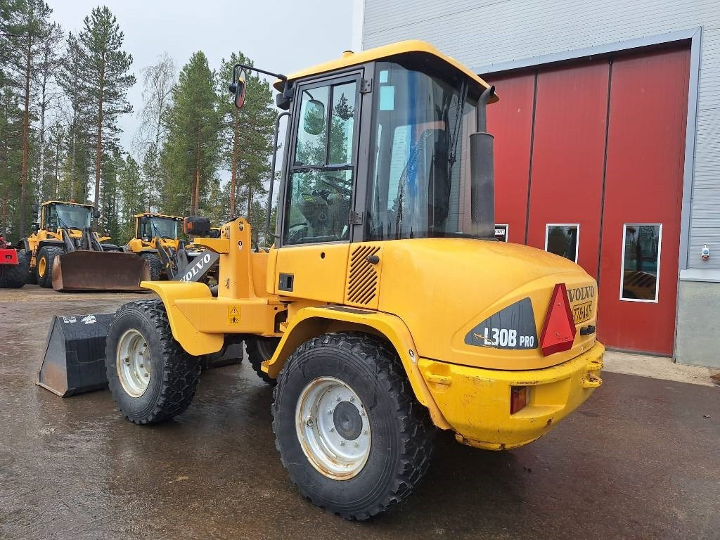 Volvo L30B AURALLA - Pá carregadora de rodas: foto 2 Volvo L30B AURALLA - Pá carregadora de rodas: foto 2