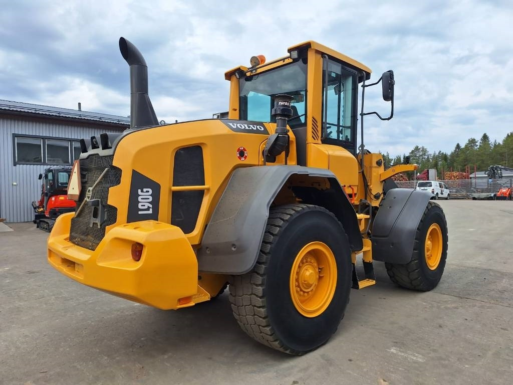 Volvo L90G RASVARI, YM. - Pá carregadora de rodas: foto 4 Volvo L90G RASVARI, YM. - Pá carregadora de rodas: foto 4