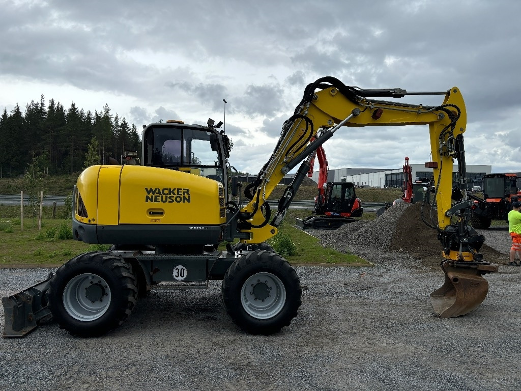 Wacker Neuson EW 100 - Escavadeira de rodas: foto 5 Wacker Neuson EW 100 - Escavadeira de rodas: foto 5