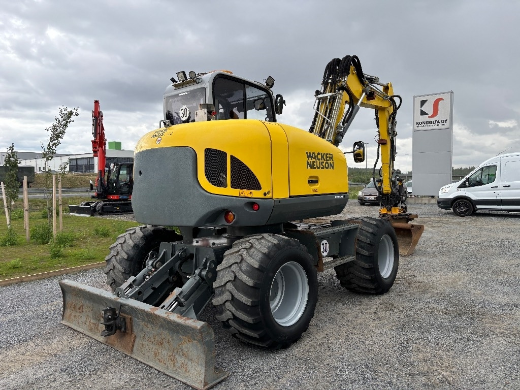 Wacker Neuson EW 100 - Escavadeira de rodas: foto 4 Wacker Neuson EW 100 - Escavadeira de rodas: foto 4