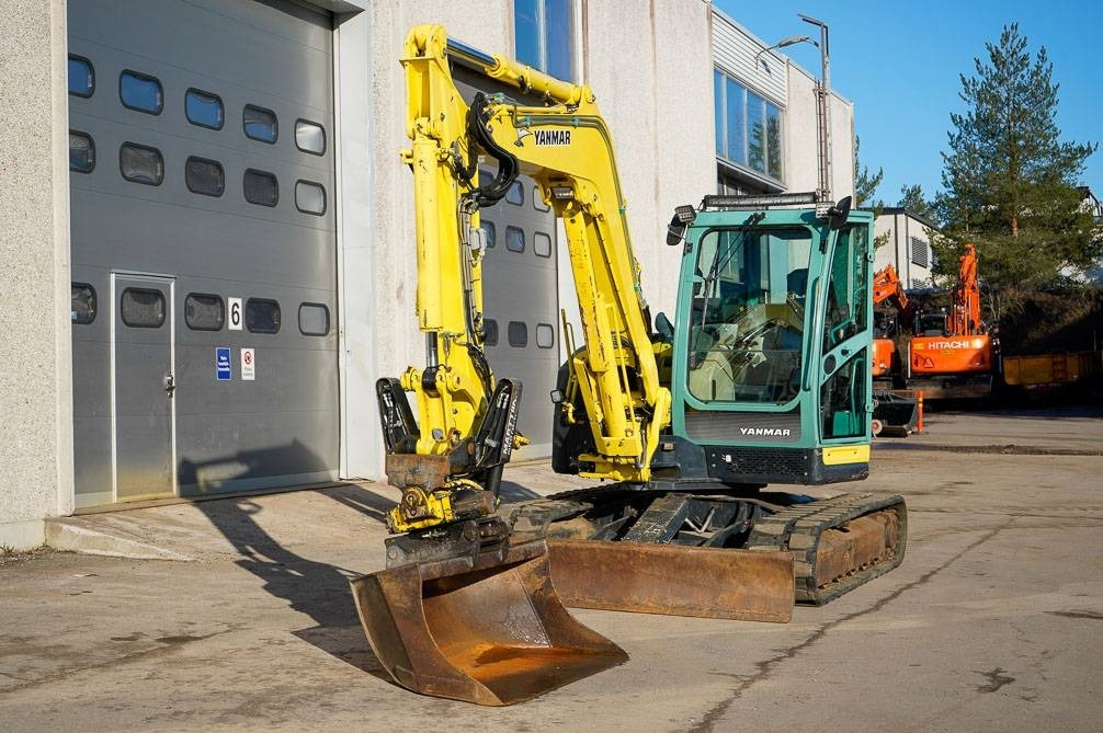 Yanmar VIO80-U PYÖRITTÄJÄLLÄ - Mini escavadeira: foto 3 Yanmar VIO80-U PYÖRITTÄJÄLLÄ - Mini escavadeira: foto 3