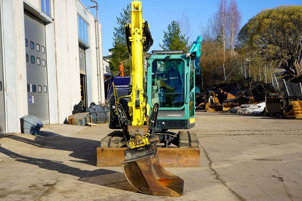 Yanmar VIO80-U PYÖRITTÄJÄLLÄ - Mini escavadeira: foto 4 Yanmar VIO80-U PYÖRITTÄJÄLLÄ - Mini escavadeira: foto 4