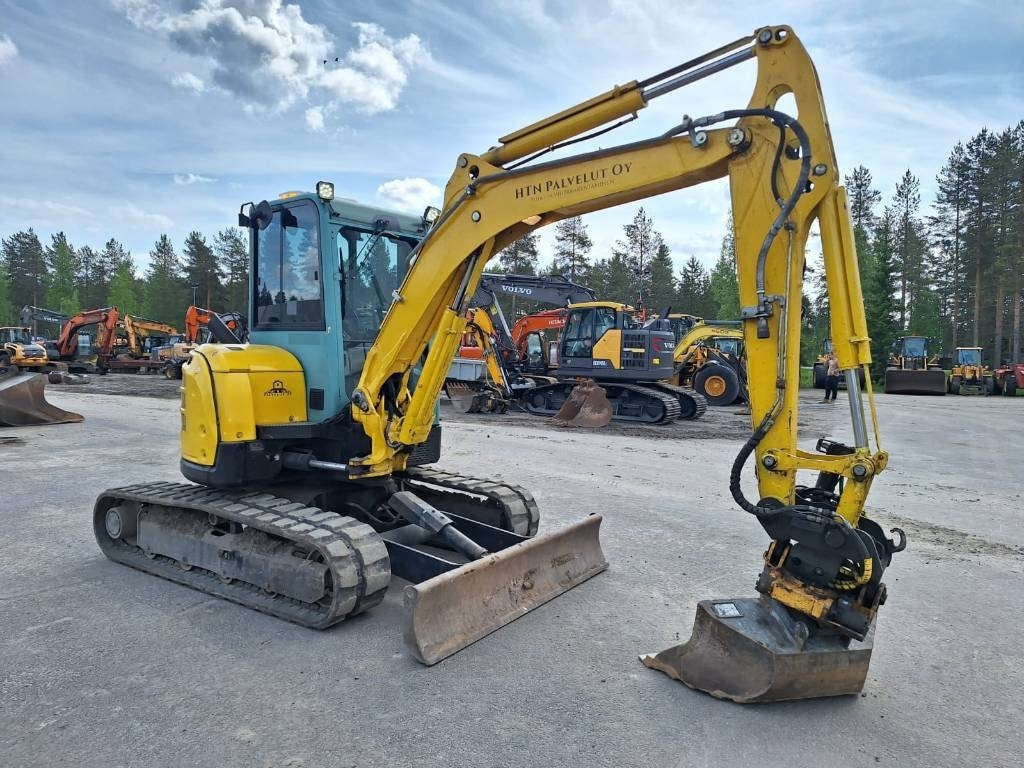 Yanmar ViO50U PYÖRITTÄJÄLLÄ - Mini escavadeira: foto 5 Yanmar ViO50U PYÖRITTÄJÄLLÄ - Mini escavadeira: foto 5