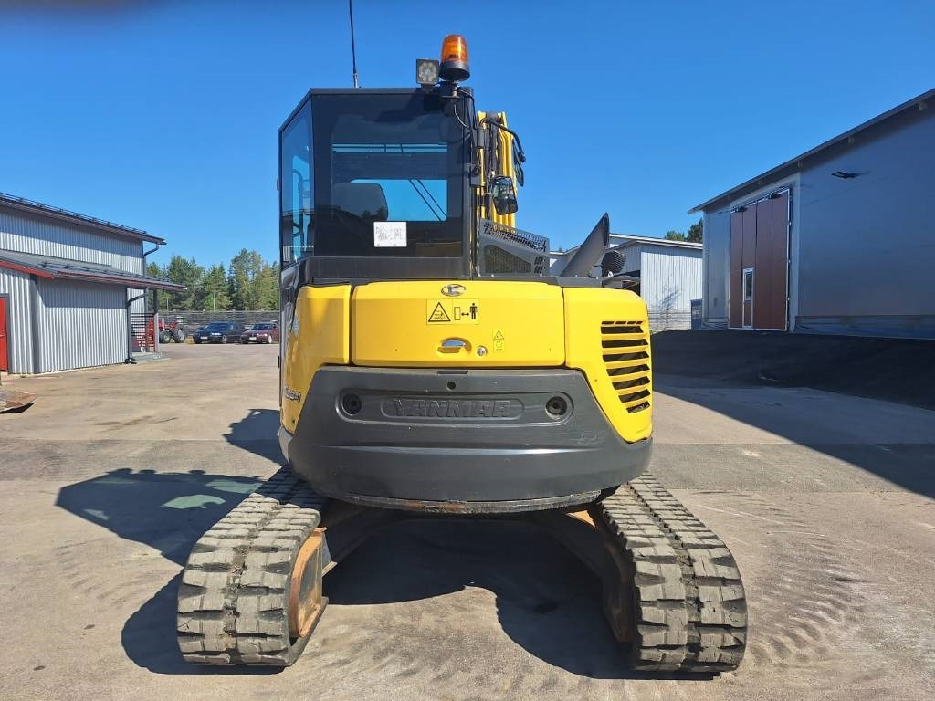Yanmar ViO80U-1 PYÖRITTÄJÄLLÄ - Mini escavadeira: foto 3 Yanmar ViO80U-1 PYÖRITTÄJÄLLÄ - Mini escavadeira: foto 3