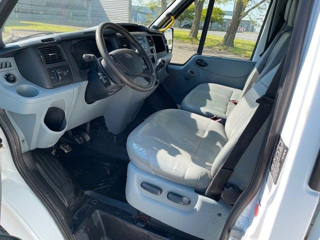Ford Transit 2.2TDCI. Doka 7pl. Klima. - Carrinha de caixa aberta, Carrinha cabine dupla: foto 4 Ford Transit 2.2TDCI. Doka 7pl. Klima. - Carrinha de caixa aberta, Carrinha cabine dupla: foto 4