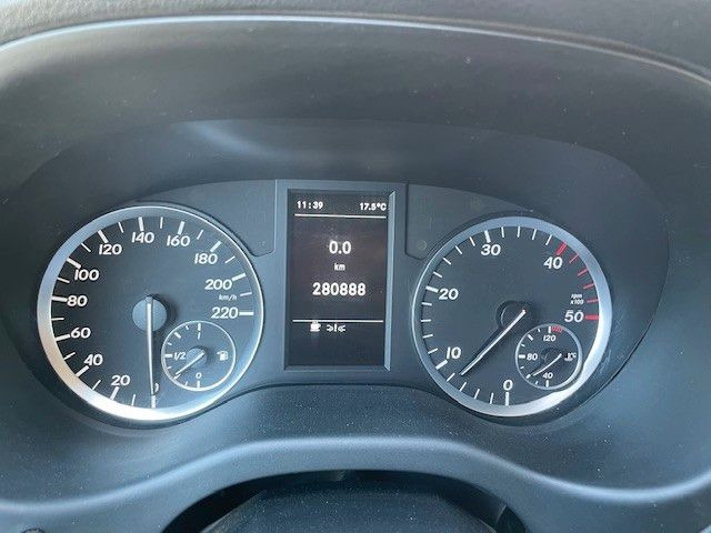 Furgão compacto Mercedes-Benz Vito 114CDI. Klima. L2.: foto 12