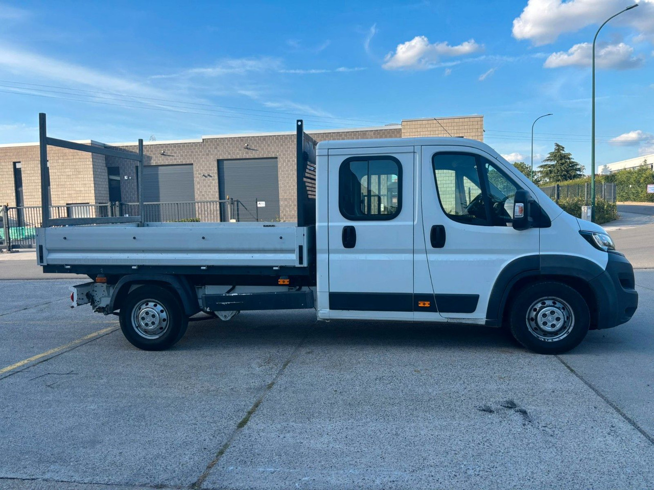 Peugeot Boxer Pritsche Maxi. Doka. 150PS. - Carrinha de caixa aberta, Carrinha cabine dupla: foto 3 Peugeot Boxer Pritsche Maxi. Doka. 150PS. - Carrinha de caixa aberta, Carrinha cabine dupla: foto 3