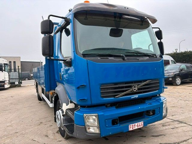 Volvo FL7-240. Pritsche 6.80m. EU5. - Camião de caixa aberta/ Plataforma: foto 2 Volvo FL7-240. Pritsche 6.80m. EU5. - Camião de caixa aberta/ Plataforma: foto 2