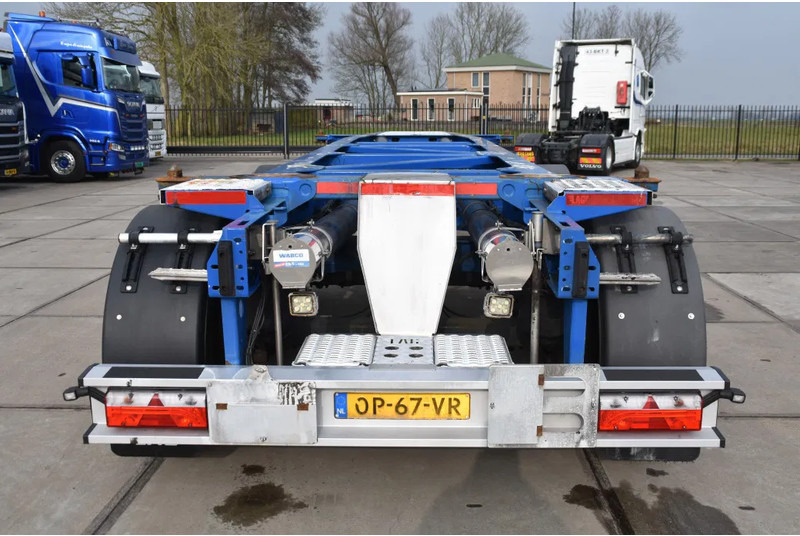LAG O-3-CC - 20FT SWAP - ADR FL - ALCOA - BPW AXLES - DISC BRAKES - EMPTY WEIGHT 3080 KG!! - Semi-reboque transportador de contêineres/ Caixa móvel: foto 3 LAG O-3-CC - 20FT SWAP - ADR FL - ALCOA - BPW AXLES - DISC BRAKES - EMPTY WEIGHT 3080 KG!! - Semi-reboque transportador de contêineres/ Caixa móvel: foto 3
