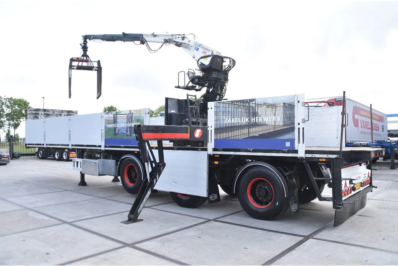 Pacton TPD.348 + KENNIS R 16 (3x) - LIFT AS - 2 x STUURAS - HYDRAULISCHE STEUNPOTEN - SAF ASSEN - SCHIJFREMMEN - NETTE STAAT - - Semi-reboque plataforma/ Caixa aberta: foto 3 Pacton TPD.348 + KENNIS R 16 (3x) - LIFT AS - 2 x STUURAS - HYDRAULISCHE STEUNPOTEN - SAF ASSEN - SCHIJFREMMEN - NETTE STAAT - - Semi-reboque plataforma/ Caixa aberta: foto 3