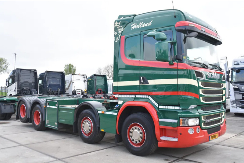 Scania R520 HL V8 8x2 - EURO 6 - MANUAL - RETARDER - WHEELBASE: 510 cm - 10 TONS FRONT AXLE - XENON - - Camião transportador de contêineres/ Caixa móvel: foto 3 Scania R520 HL V8 8x2 - EURO 6 - MANUAL - RETARDER - WHEELBASE: 510 cm - 10 TONS FRONT AXLE - XENON - - Camião transportador de contêineres/ Caixa móvel: foto 3
