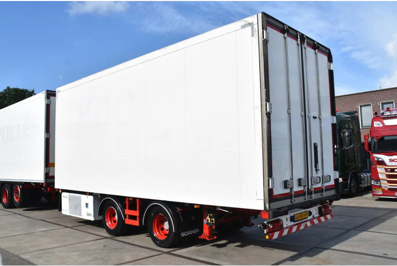 Schmitz Cargobull ZKO 20 + THERMO KING UT-1200 - SAF AXLES - DISC BRAKES - GOOD CONDITION - - Reboque frigorífico: foto 2 Schmitz Cargobull ZKO 20 + THERMO KING UT-1200 - SAF AXLES - DISC BRAKES - GOOD CONDITION - - Reboque frigorífico: foto 2