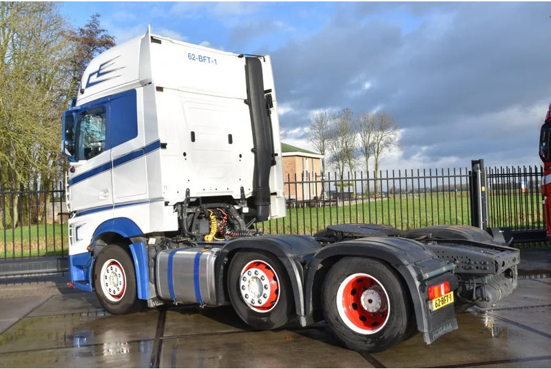 Mercedes-Benz Actros 2548 6x2/4 - EURO 6 - AIRCO - CAB HEATER - 2 BEDS - DIFF. LOCK - GOOD CONDITION - - Tractor: foto 3 Mercedes-Benz Actros 2548 6x2/4 - EURO 6 - AIRCO - CAB HEATER - 2 BEDS - DIFF. LOCK - GOOD CONDITION - - Tractor: foto 3