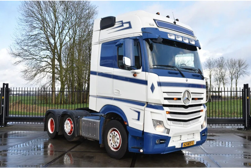Mercedes-Benz Actros 2548 6x2/4 - EURO 6 - AIRCO - CAB HEATER - 2 BEDS - DIFF. LOCK - GOOD CONDITION - - Tractor: foto 1 Mercedes-Benz Actros 2548 6x2/4 - EURO 6 - AIRCO - CAB HEATER - 2 BEDS - DIFF. LOCK - GOOD CONDITION - - Tractor: foto 1