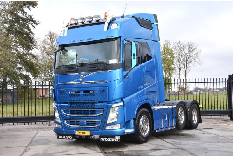 Volvo FH 540 Globe 6x2/4 - 633 TKM - HYDRAULICS - PTO - 2 BEDS - XENON - GOOD CONDITION - - Tractor: foto 2 Volvo FH 540 Globe 6x2/4 - 633 TKM - HYDRAULICS - PTO - 2 BEDS - XENON - GOOD CONDITION - - Tractor: foto 2