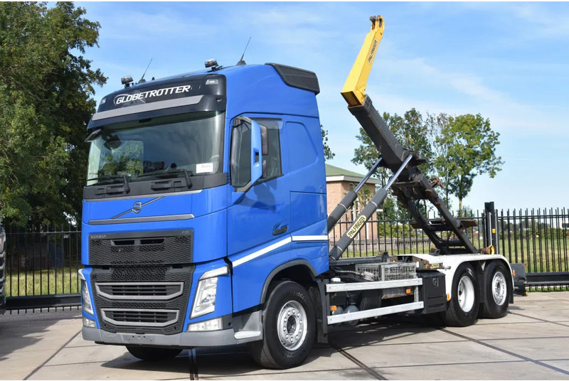 Volvo FH 460 6x2*4 - PALFINGER HOOKLIFT - 841 TKM - PARK. AIRCO - WHEELBASE: 480 CM - PTO - TOP CONDITION - - Camião polibenne: foto 1 Volvo FH 460 6x2*4 - PALFINGER HOOKLIFT - 841 TKM - PARK. AIRCO - WHEELBASE: 480 CM - PTO - TOP CONDITION - - Camião polibenne: foto 1