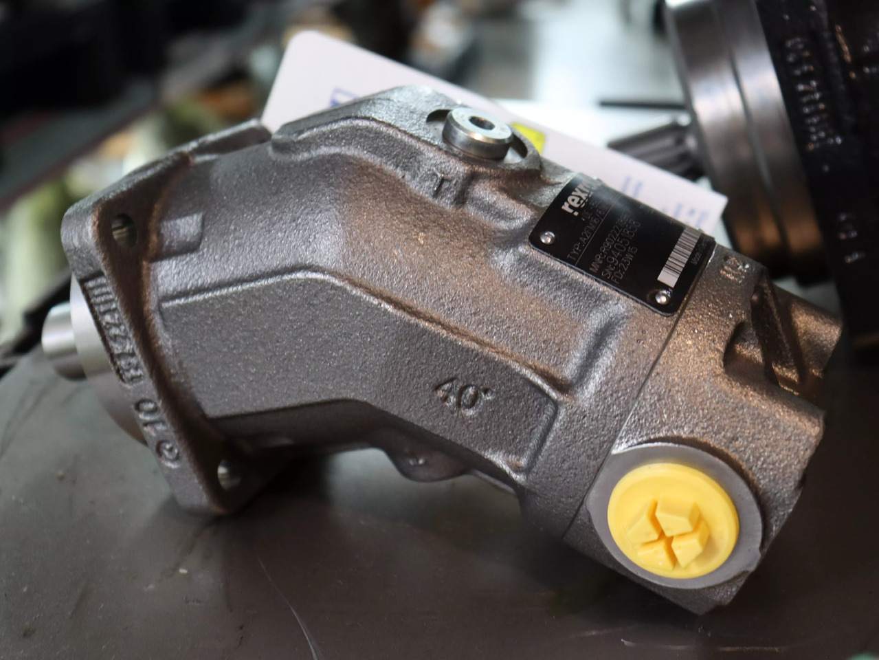 REXROTH A2FM16/61W-VBB030 - Peça de reposição por Máquina de construção: foto 1 REXROTH A2FM16/61W-VBB030 - Peça de reposição por Máquina de construção: foto 1