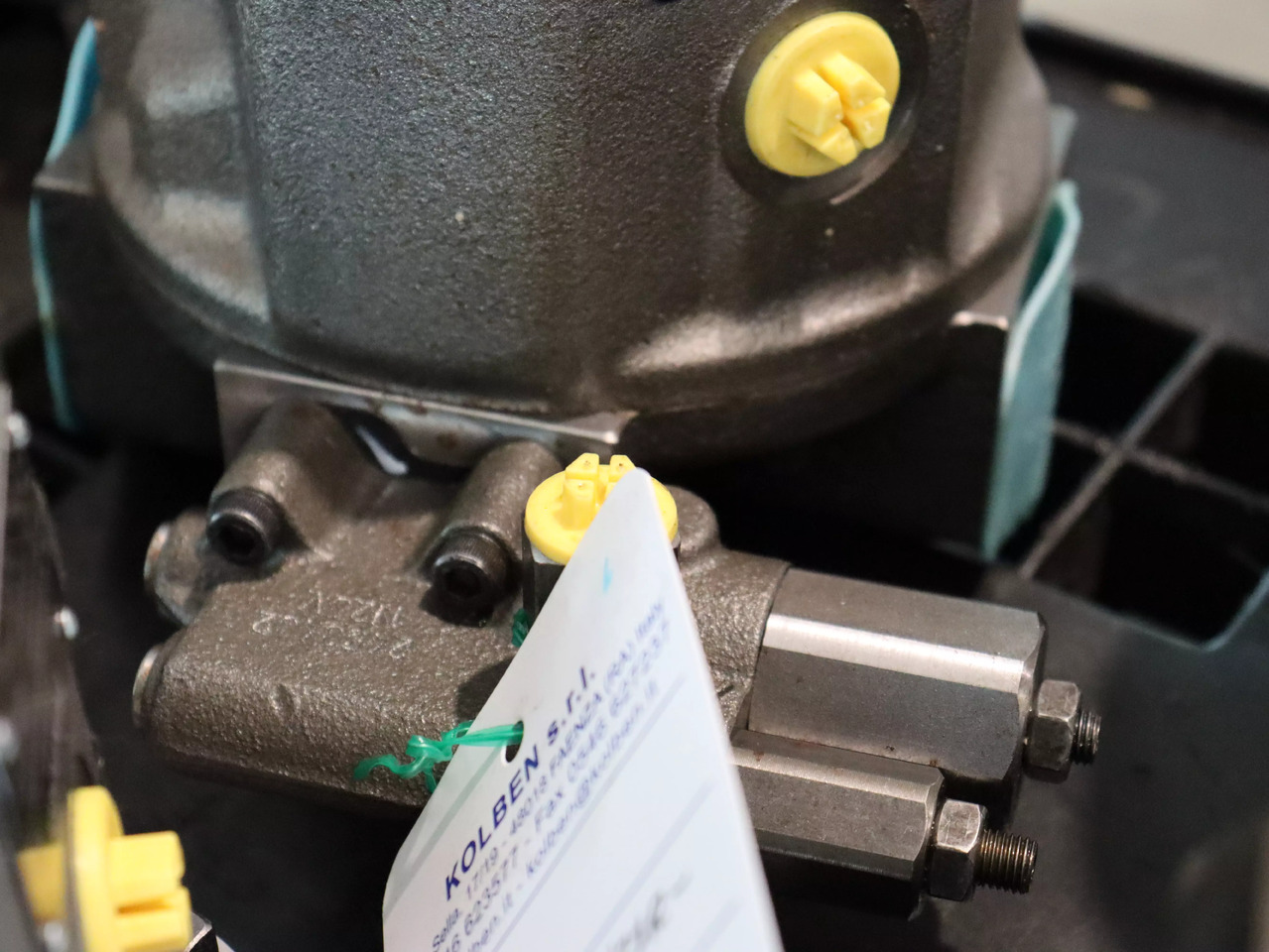 REXROTH A10VSO28DFR/31R-PPA12N00 - Bomba hidráulica por Equipamento de movimentação: foto 3 REXROTH A10VSO28DFR/31R-PPA12N00 - Bomba hidráulica por Equipamento de movimentação: foto 3