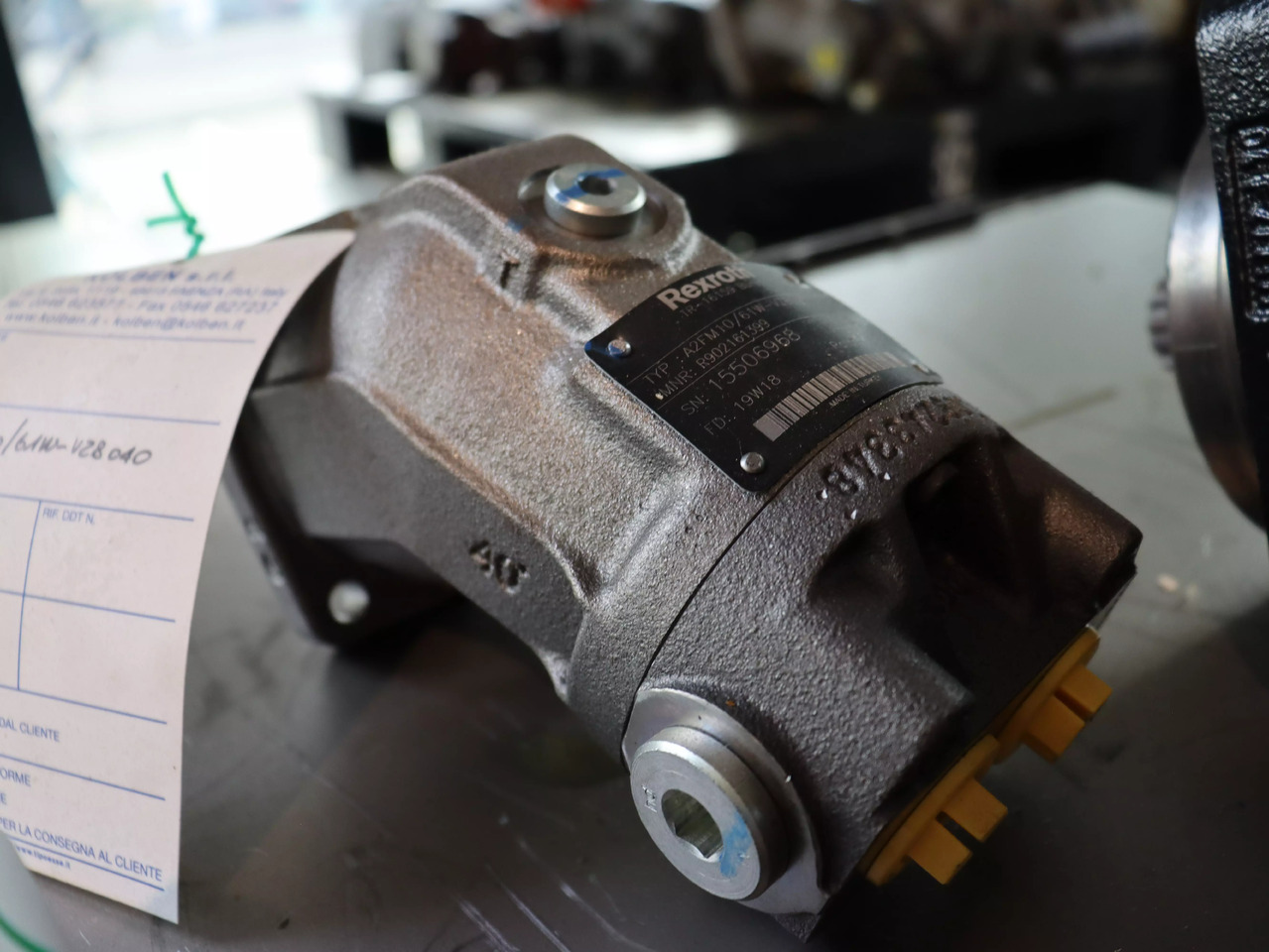REXROTH A2FM10/61W-VZB040 - Motor hidráulico por Máquina de construção: foto 2 REXROTH A2FM10/61W-VZB040 - Motor hidráulico por Máquina de construção: foto 2
