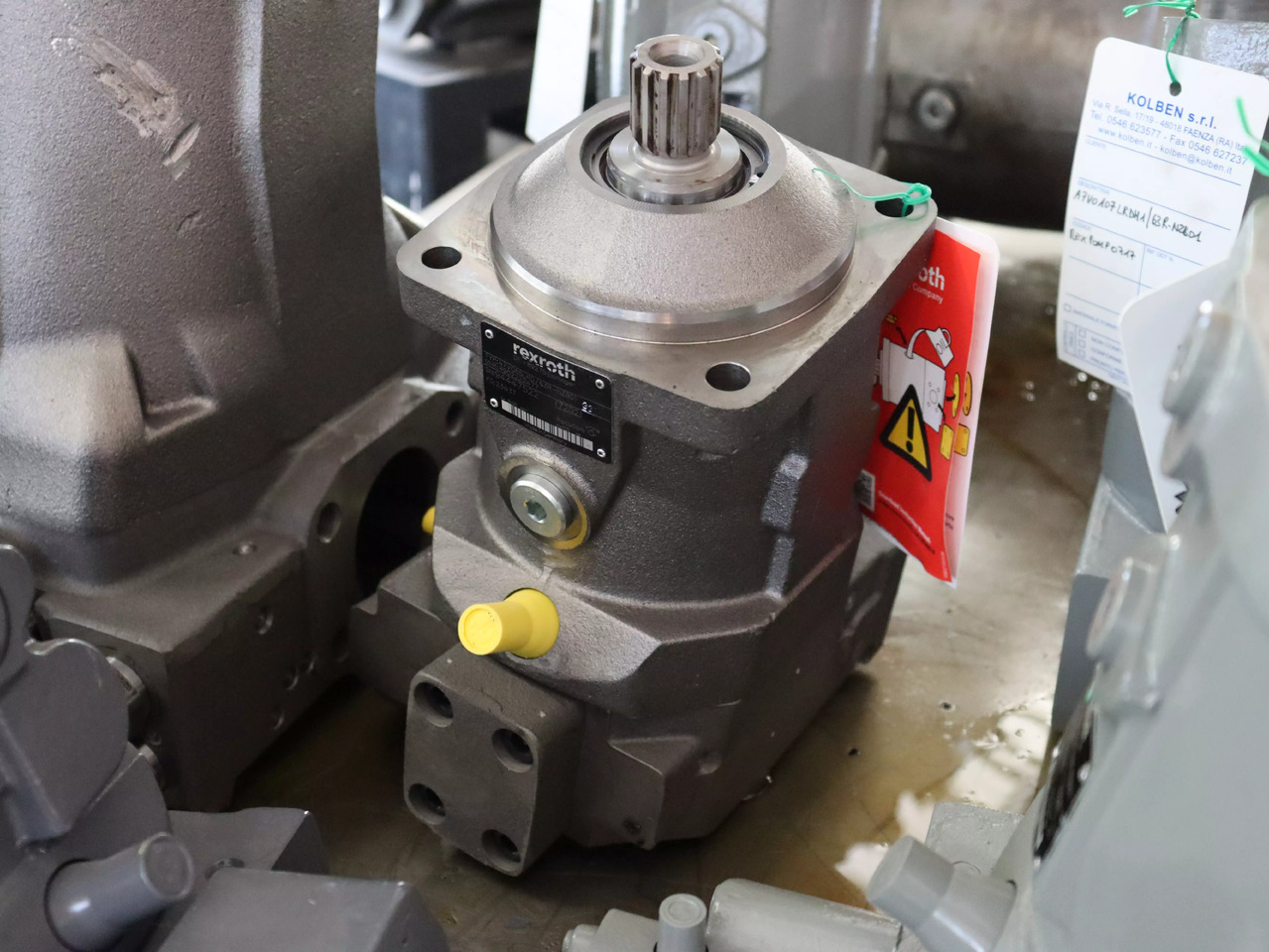 REXROTH A7VO55LRD/63R-NZB01 - Bomba hidráulica por Máquina de construção: foto 1 REXROTH A7VO55LRD/63R-NZB01 - Bomba hidráulica por Máquina de construção: foto 1