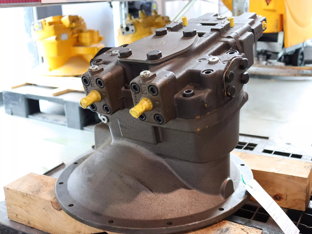 REXROTH A8VO107LA1KH1/63R1-NZG05F001 - Bomba hidráulica por Equipamento de movimentação: foto 2 REXROTH A8VO107LA1KH1/63R1-NZG05F001 - Bomba hidráulica por Equipamento de movimentação: foto 2