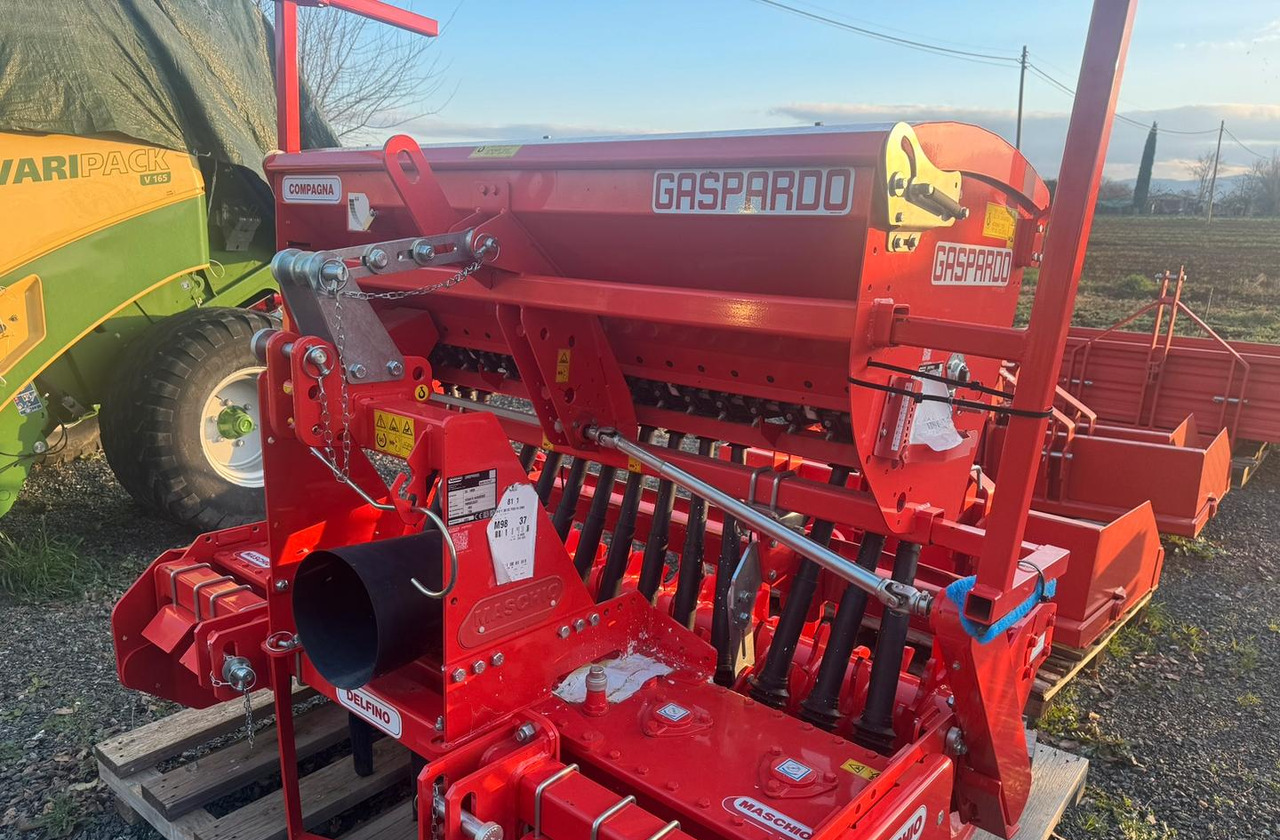 Seminatrice - Semeadeira: foto 1 Seminatrice - Semeadeira: foto 1