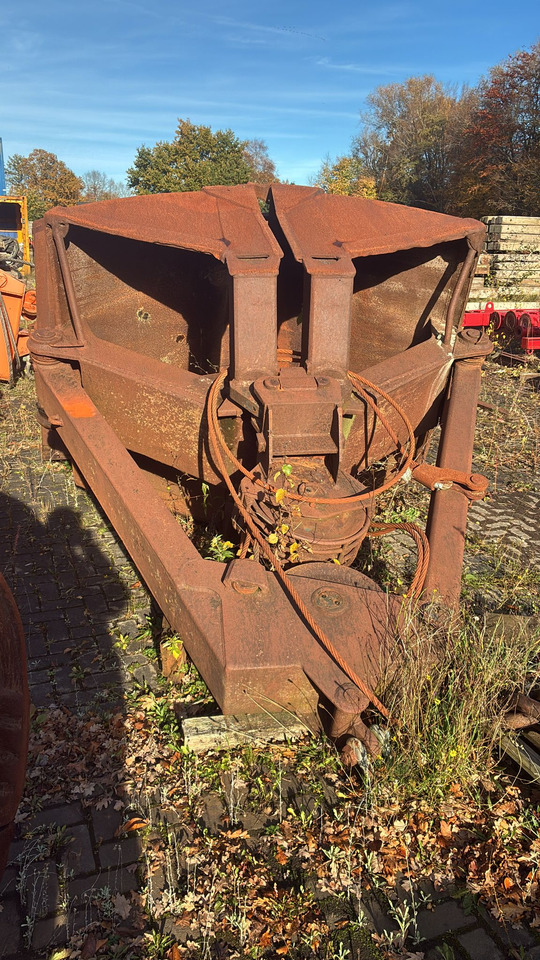 Liebherr Volvo Komatsu Volvo 460 Liebherr R944 R952 R974 KOMATSU PC1250 - Balde escavadora por Escavadora de rastos: foto 3 Liebherr Volvo Komatsu Volvo 460 Liebherr R944 R952 R974 KOMATSU PC1250 - Balde escavadora por Escavadora de rastos: foto 3