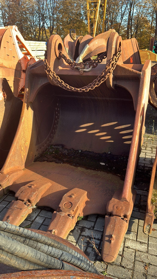 Liebherr Volvo Komatsu Volvo 460 Liebherr R944 R952 R974 KOMATSU PC1250 - Balde escavadora por Escavadora de rastos: foto 1 Liebherr Volvo Komatsu Volvo 460 Liebherr R944 R952 R974 KOMATSU PC1250 - Balde escavadora por Escavadora de rastos: foto 1