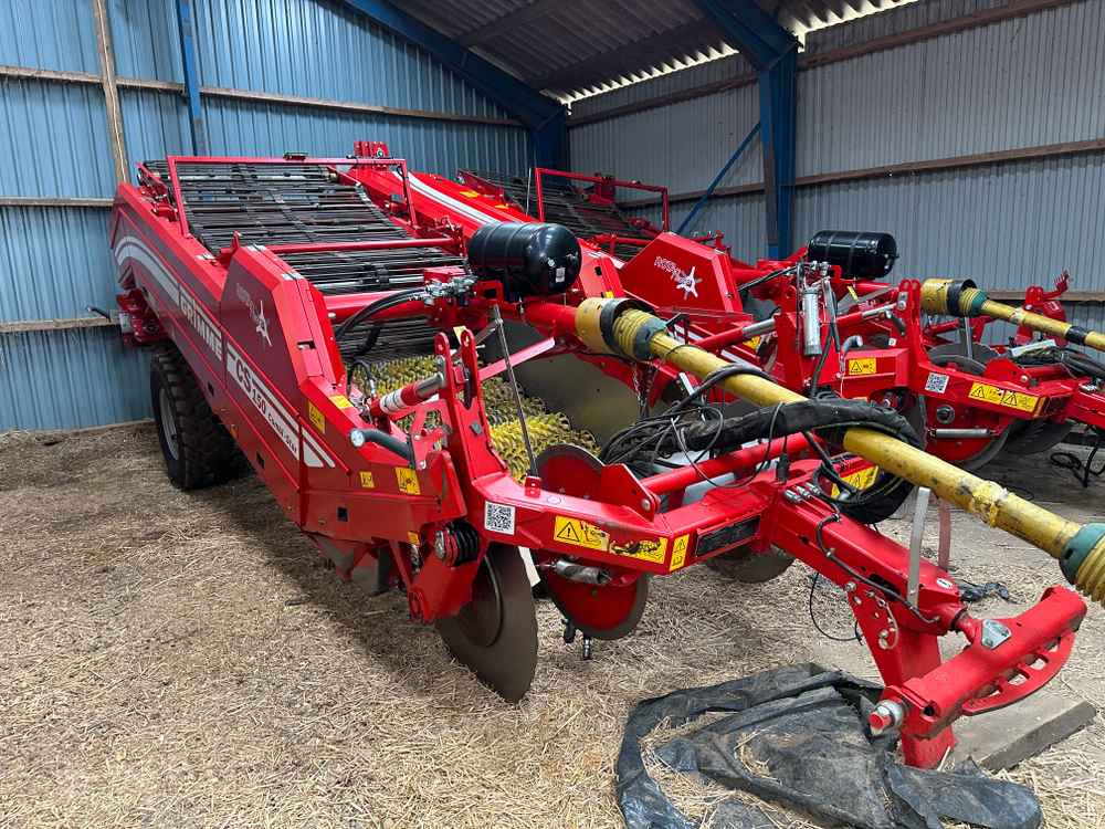 Grimme CS-150 CombiStar XL - Colheitadeira de batatas: foto 1 Grimme CS-150 CombiStar XL - Colheitadeira de batatas: foto 1