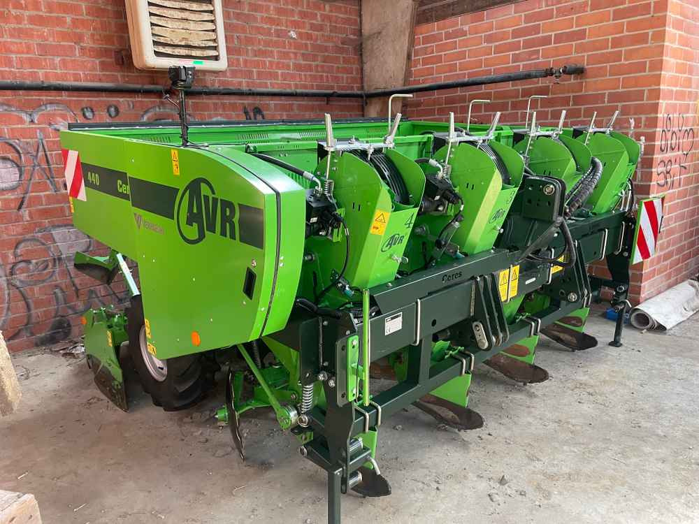AVR CERES 440 - Colheitadeira: foto 1 AVR CERES 440 - Colheitadeira: foto 1