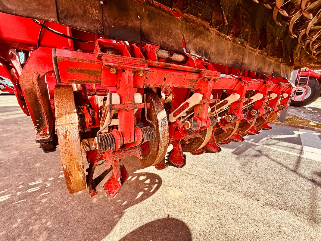 Maquina para lavrar a terra Grimme MAXTRON 620: foto 35