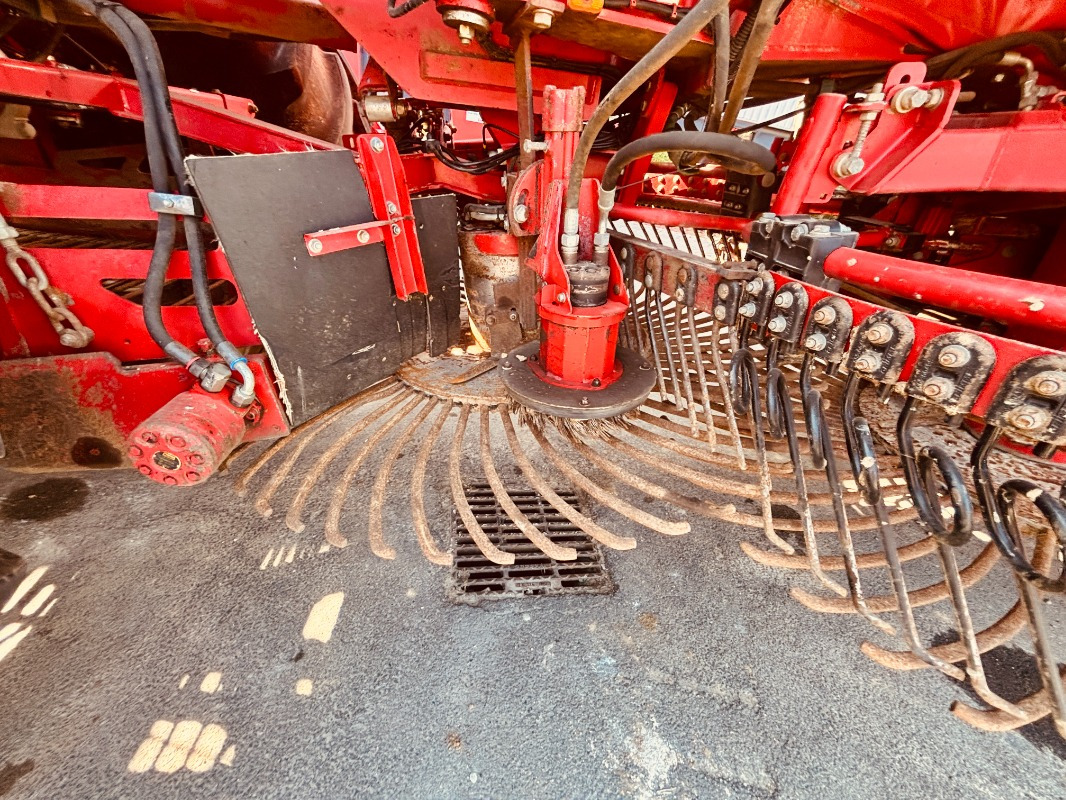 Maquina para lavrar a terra Grimme REXOR 6200: foto 9
