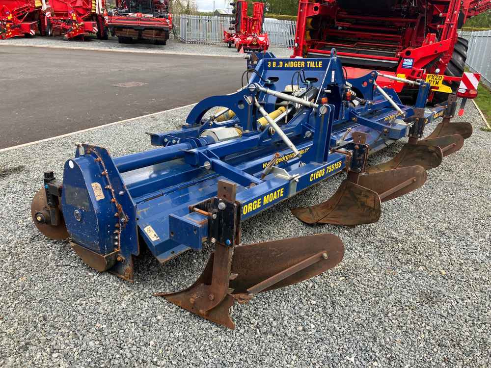 Colheitadeira GEORGE MOATE George moate,Triple Bed/6 Row Tilla/Rotovator 5 4M HD54: foto 24 Colheitadeira GEORGE MOATE George moate,Triple Bed/6 Row Tilla/Rotovator 5 4M HD54: foto 24
