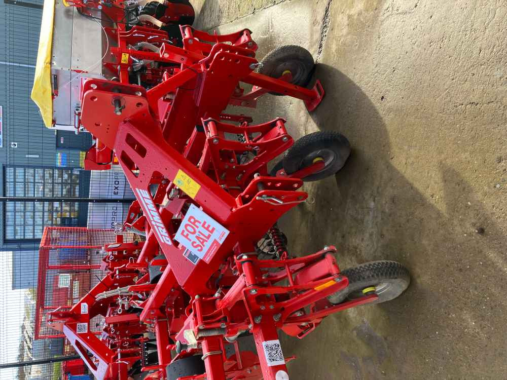 Grimme GH - Colheitadeira: foto 1 Grimme GH - Colheitadeira: foto 1