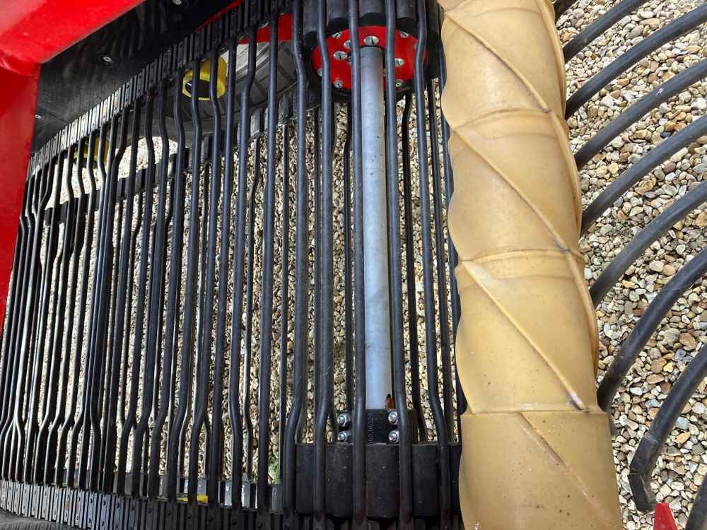 Grimme REXOR 630 / 830 / 930 - Maquina para lavrar a terra: foto 5 Grimme REXOR 630 / 830 / 930 - Maquina para lavrar a terra: foto 5