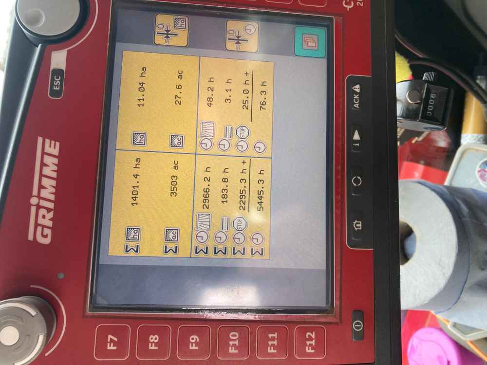 Grimme VARITRON 220 - Colheitadeira: foto 4 Grimme VARITRON 220 - Colheitadeira: foto 4