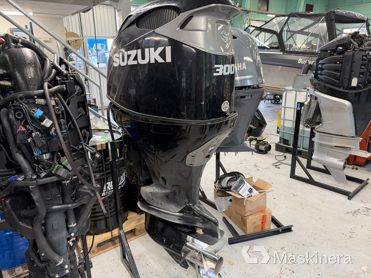 Båtmotor Suzuki DF300B 300hk - Motor por Máquina de outro: foto 3 Båtmotor Suzuki DF300B 300hk - Motor por Máquina de outro: foto 3